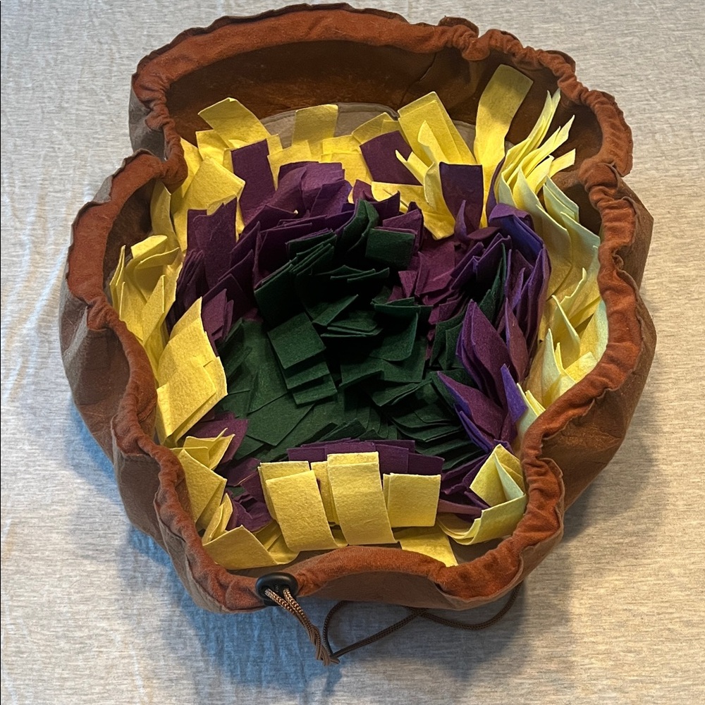 NWOT IFOYO Portable Washable Dog Snuffle Mat Interactive Puzzle Toy